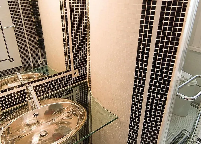 Ξενοδοχείο Il Boom 2*